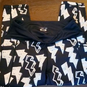 CVG Thunderstruck Capri Size Medium